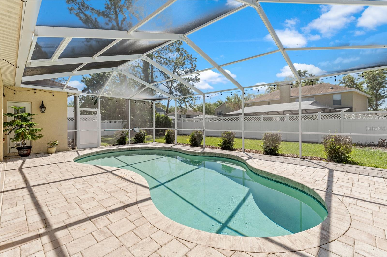 8715 HIDDEN GREEN LN, TAMPA, FL, 33647