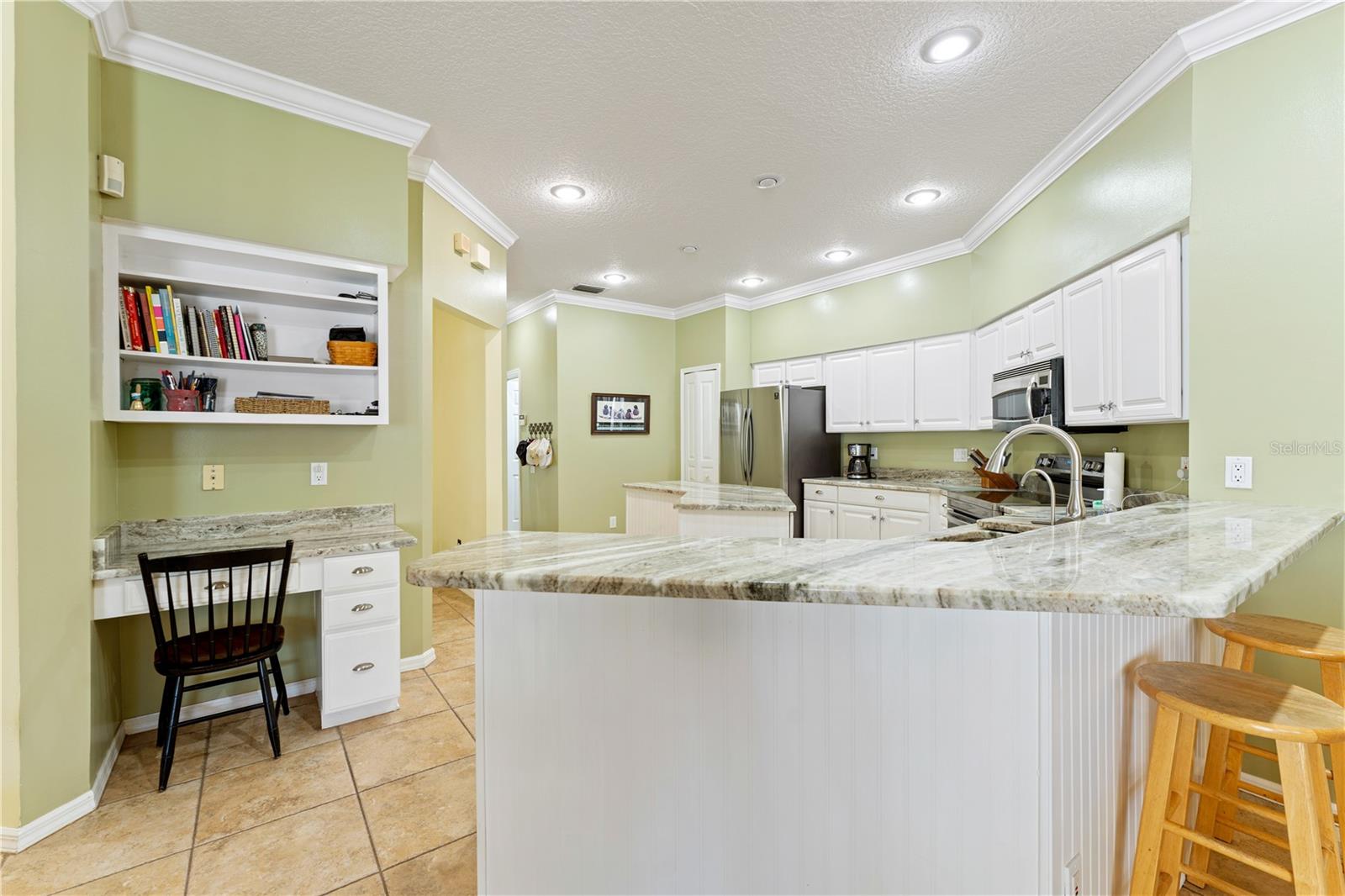 8715 HIDDEN GREEN LN, TAMPA, FL, 33647