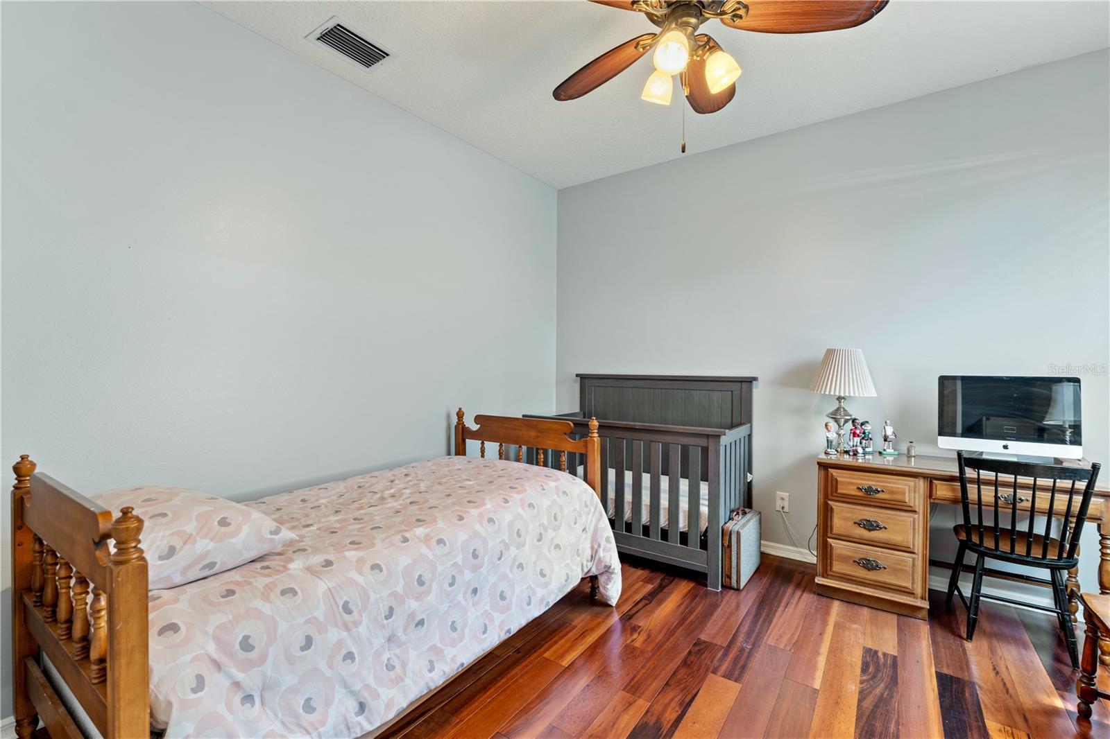 8715 HIDDEN GREEN LN, TAMPA, FL, 33647