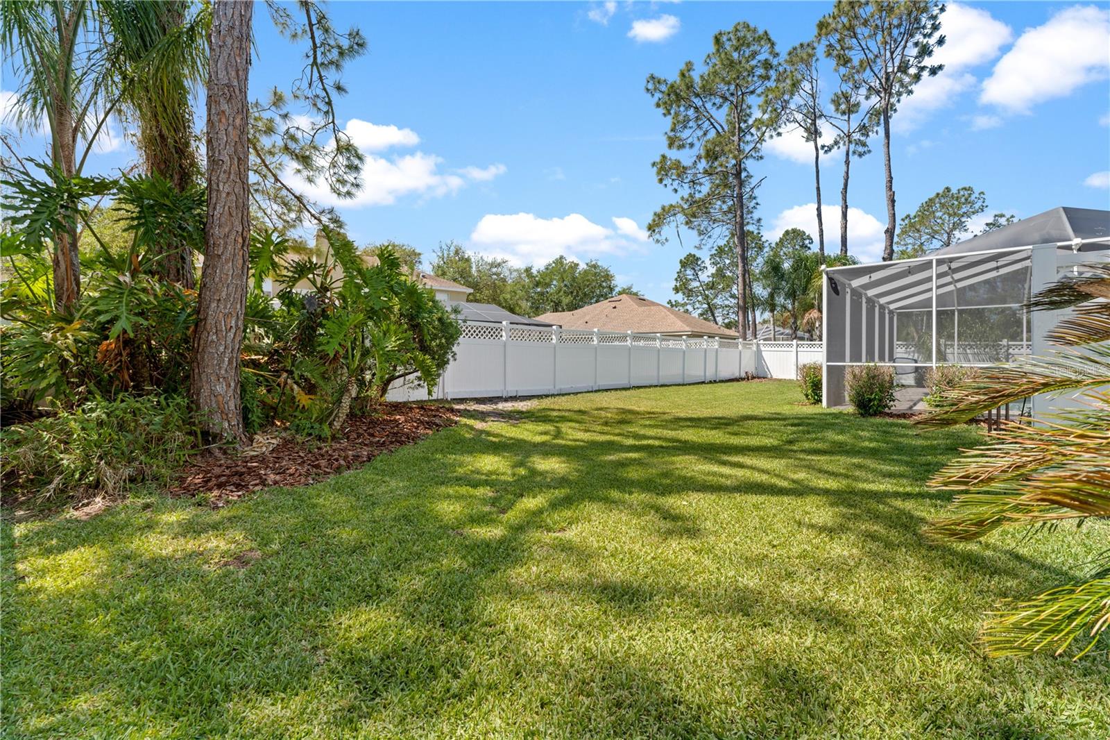 8715 HIDDEN GREEN LN, TAMPA, FL, 33647