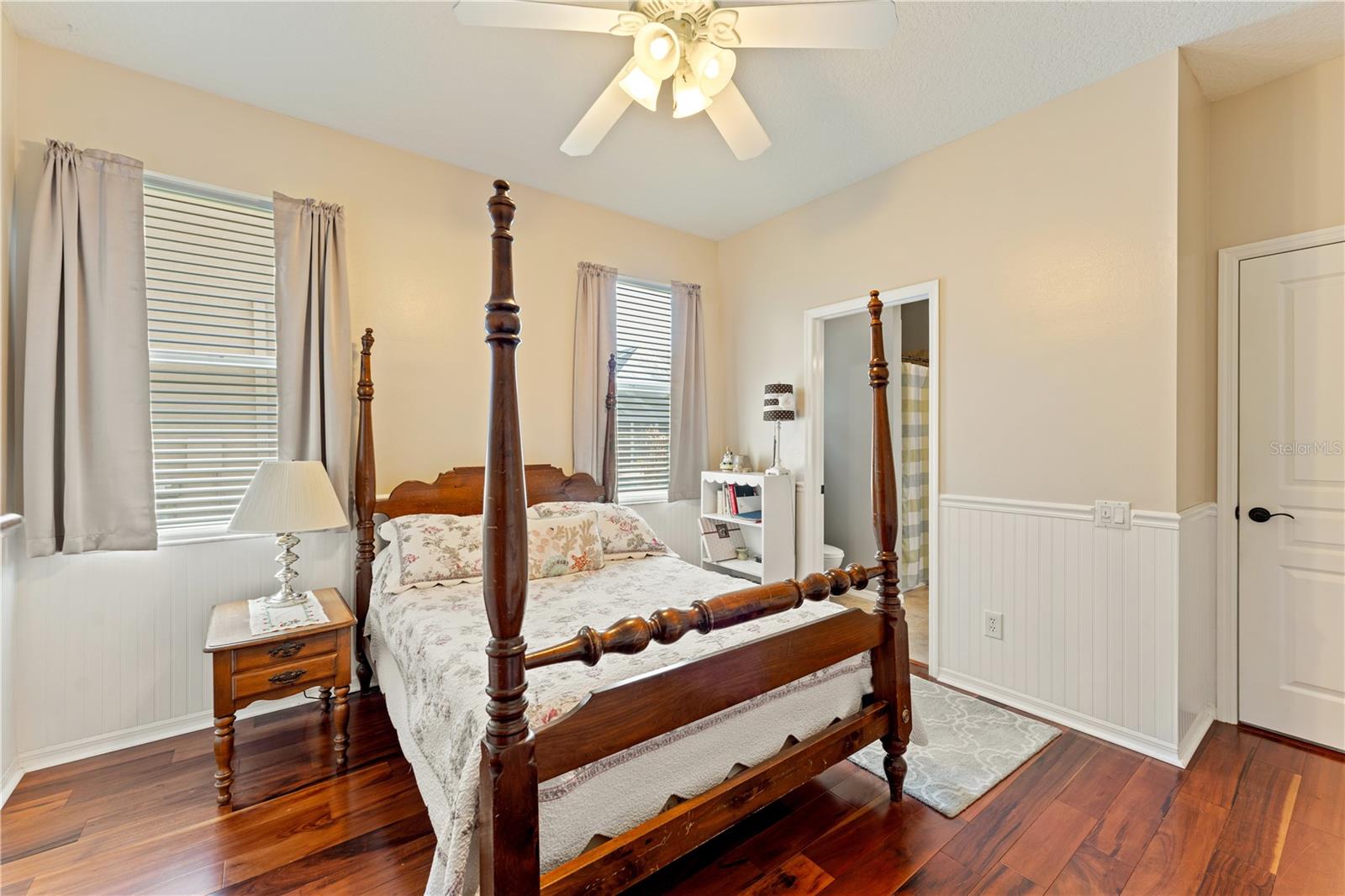 8715 HIDDEN GREEN LN, TAMPA, FL, 33647