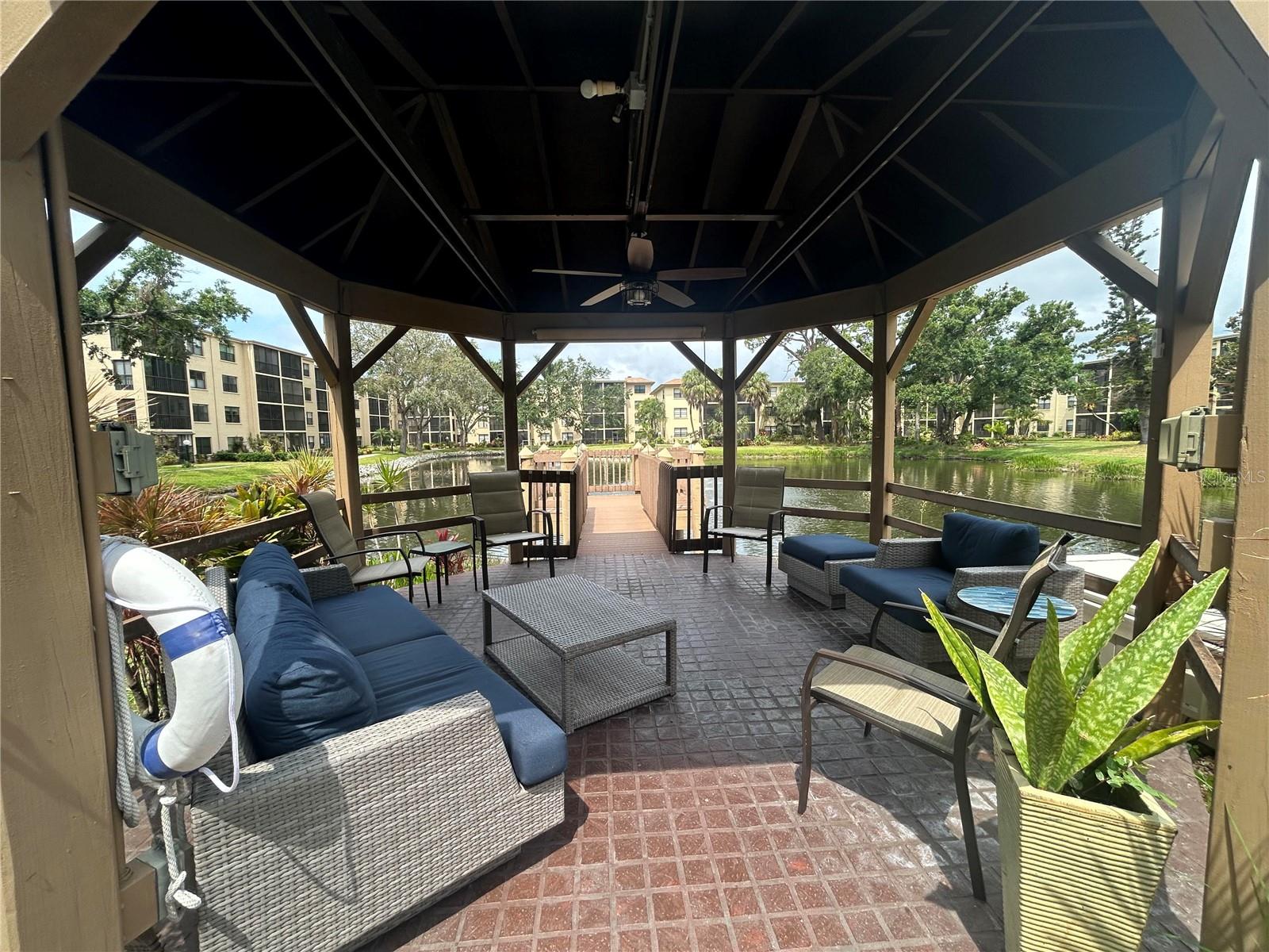 515 W 30TH AVE #405-H, BRADENTON, FL, 34205