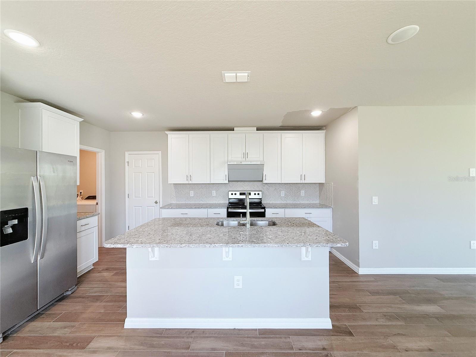 17120 CAGAN CROSSINGS BLVD, CLERMONT, FL, 34714