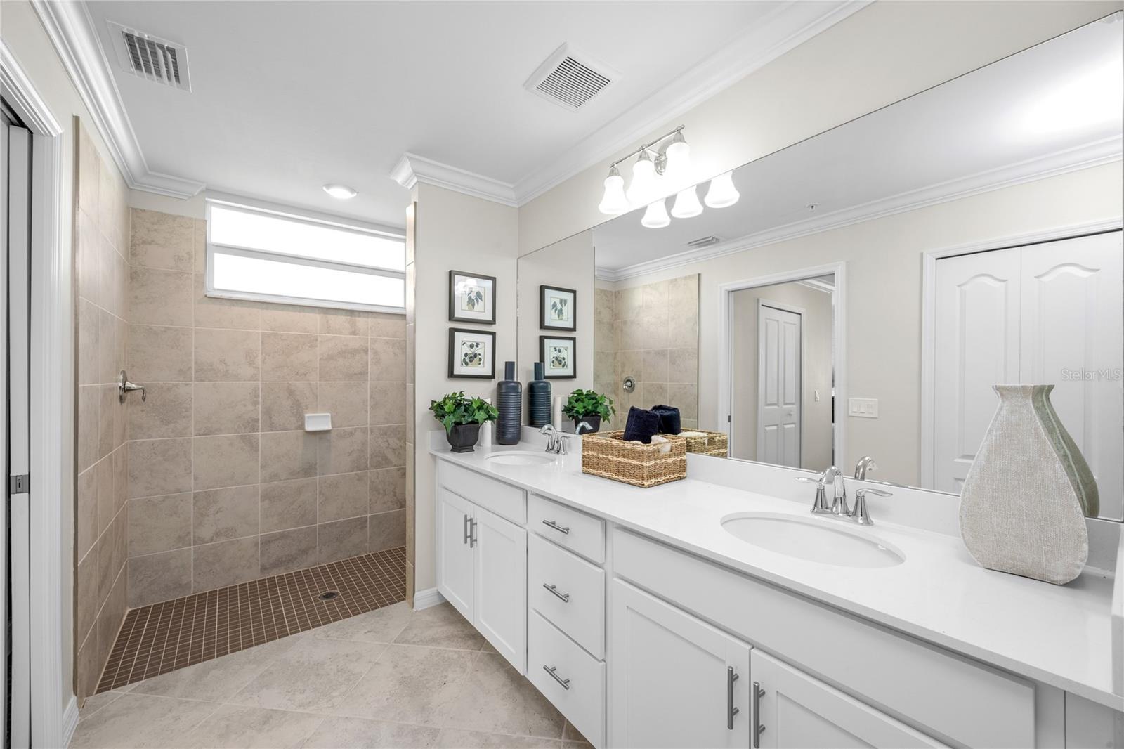 18917 SCALLOP LOOP #201, LAKEWOOD RANCH, FL, 34202