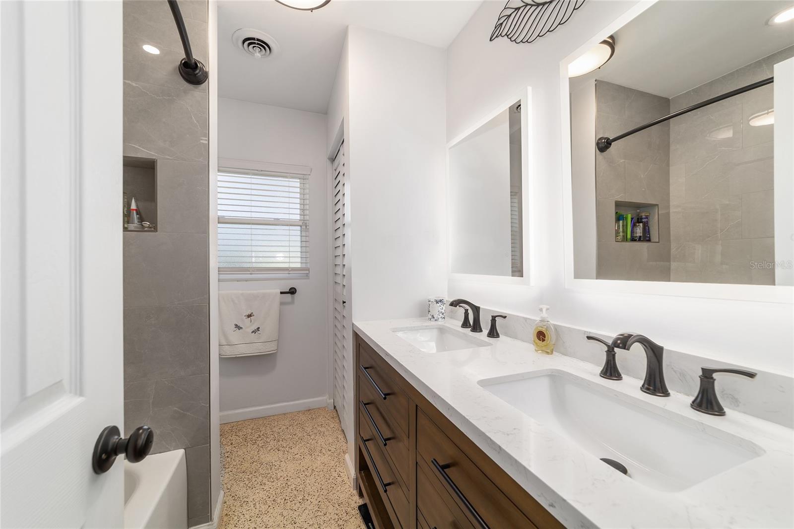 219 SE 20TH TER, OCALA, FL, 34471