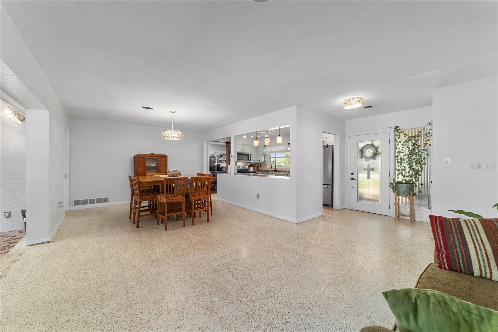 219 SE 20TH TER, OCALA, FL, 34471