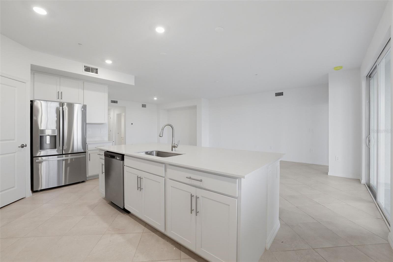 19227 CHERRYSTONE WAY #101, LAKEWOOD RANCH, FL, 34211