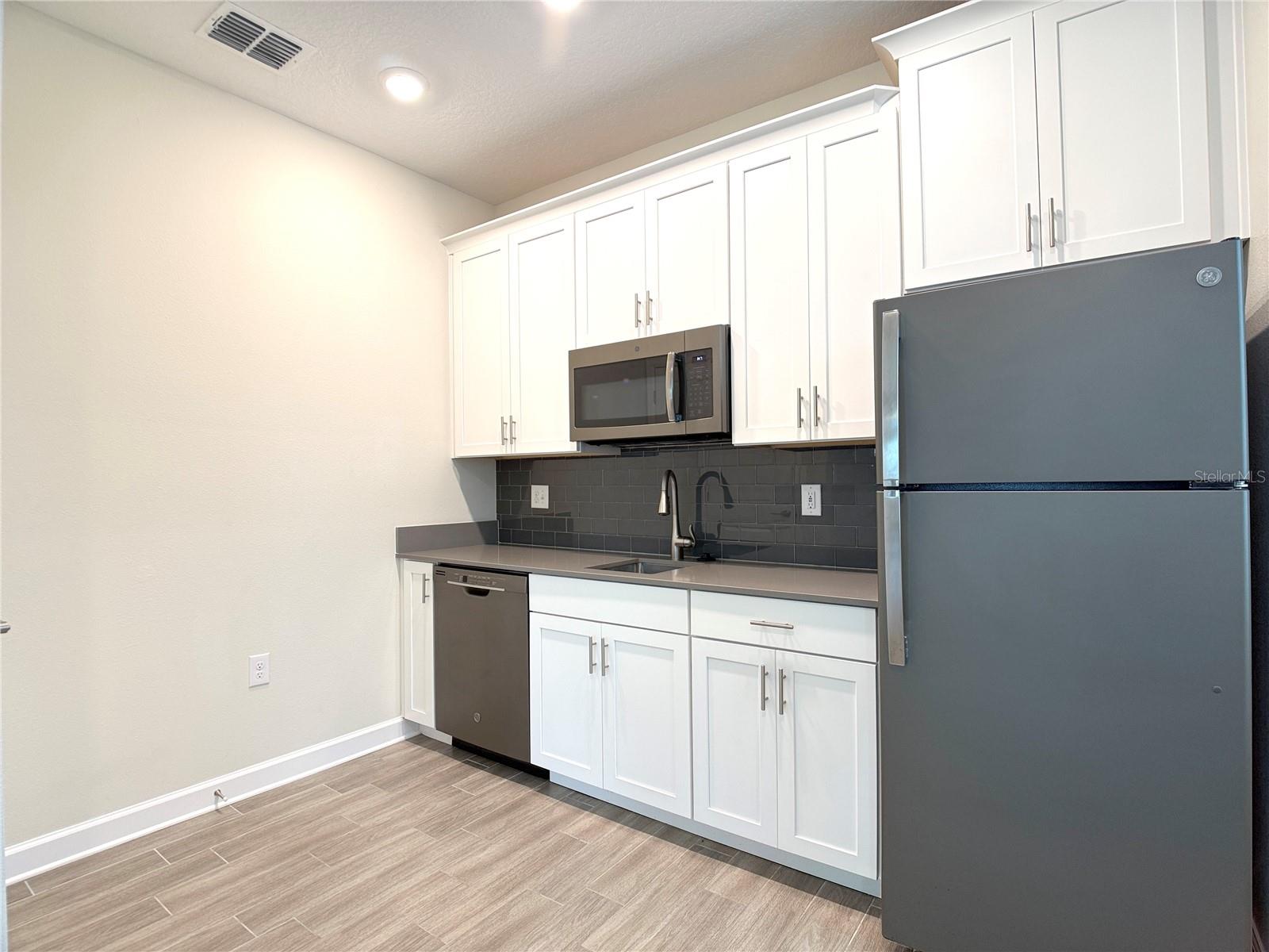 2638 CAMDEN PARK LOOP, DAVENPORT, FL, 33837