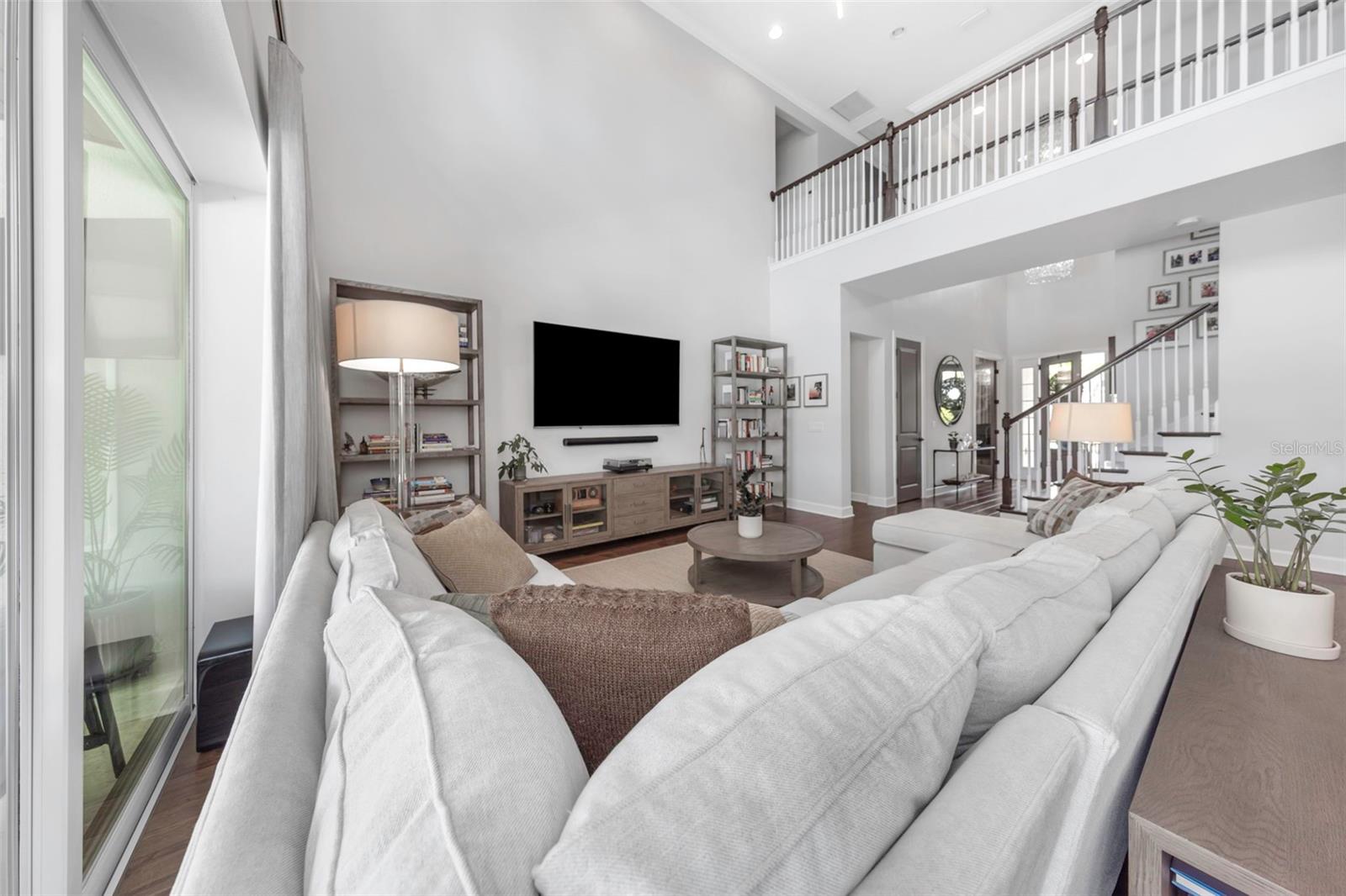 4028 ROCKY SHORES DR, TAMPA, FL, 33634