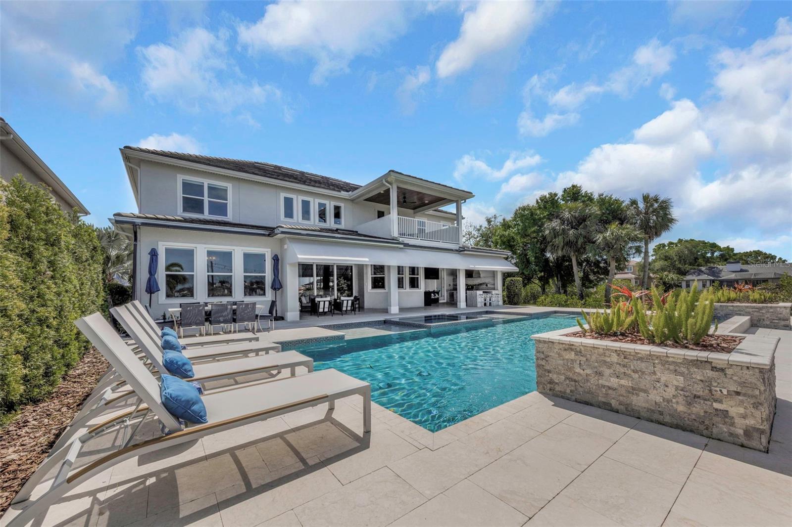 4028 ROCKY SHORES DR, TAMPA, FL, 33634