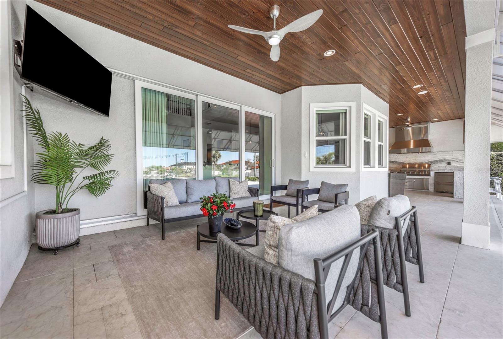 4028 ROCKY SHORES DR, TAMPA, FL, 33634