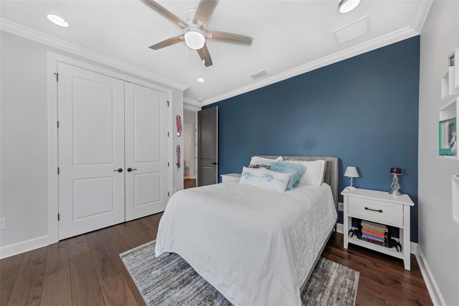 4028 ROCKY SHORES DR, TAMPA, FL, 33634