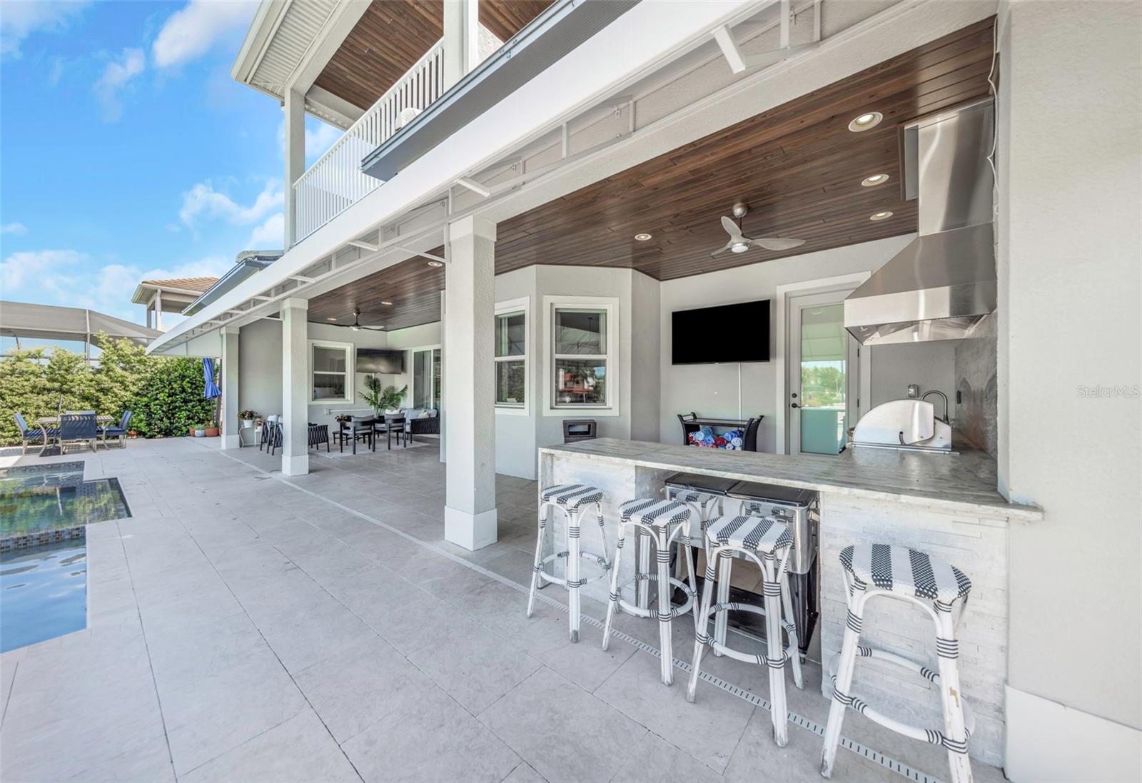 4028 ROCKY SHORES DR, TAMPA, FL, 33634