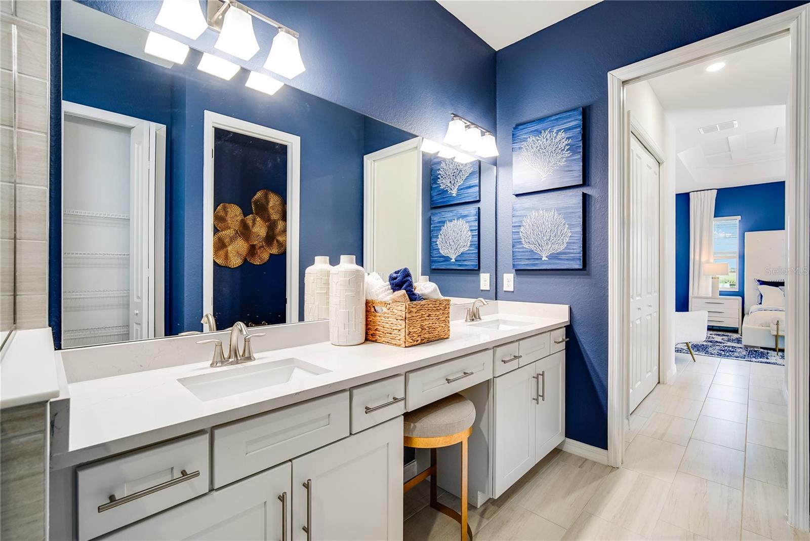 19710 TROUT TER, LAKEWOOD RANCH, FL, 34211