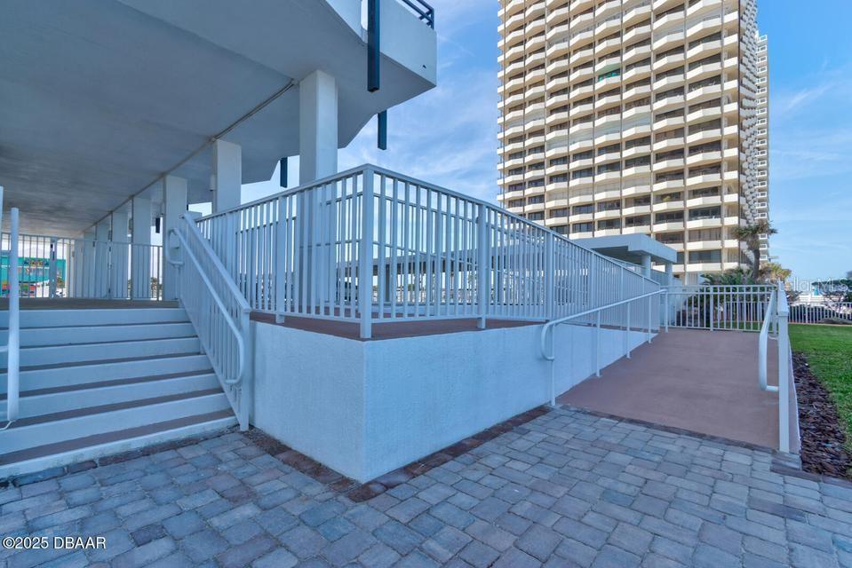2828 N ATLANTIC AVE #303, DAYTONA BEACH, FL, 32118