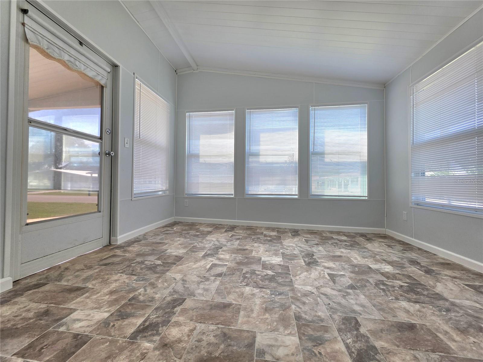 36801 CAMELIA CT, ZEPHYRHILLS, FL, 33542