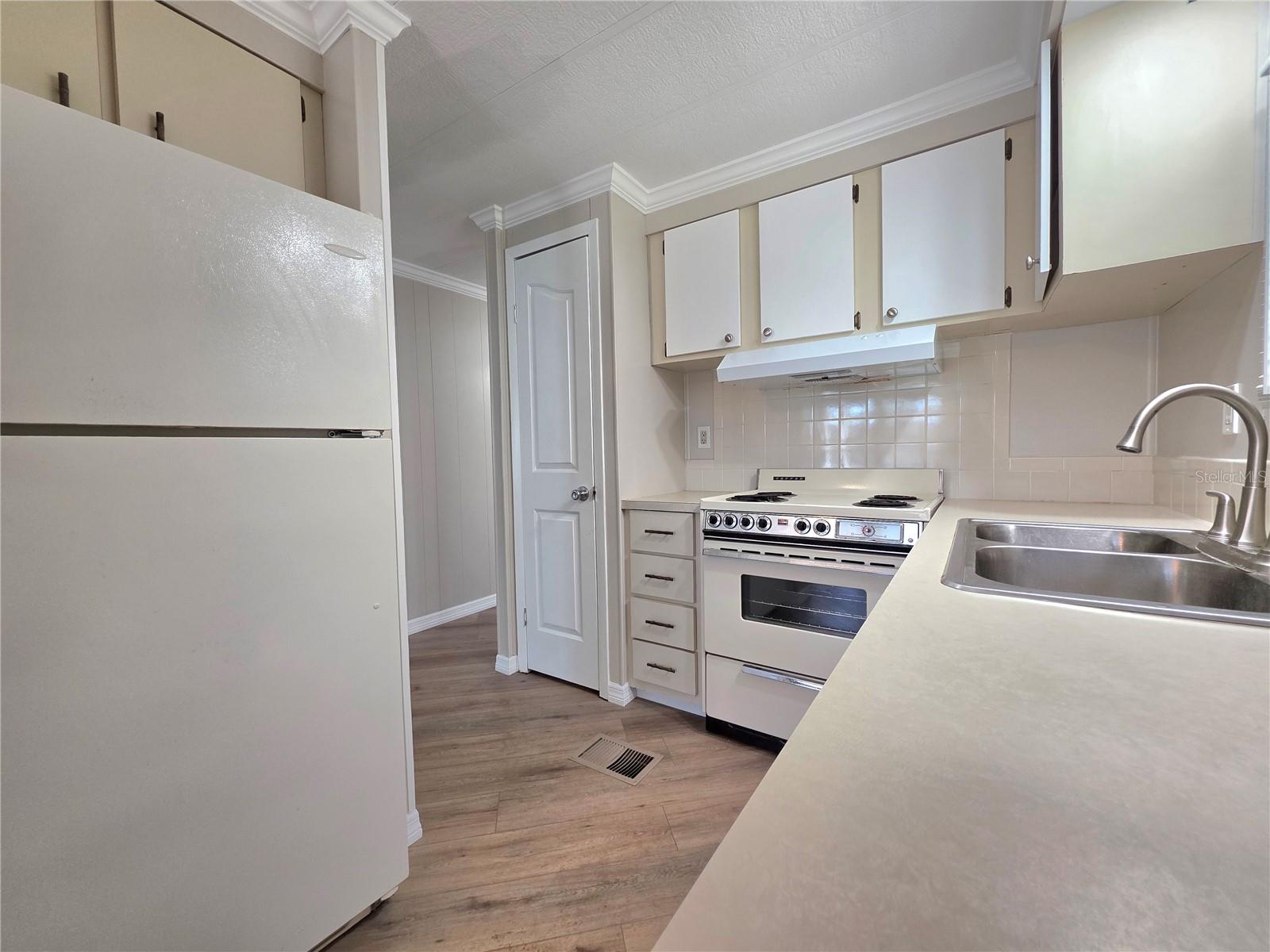 36801 CAMELIA CT, ZEPHYRHILLS, FL, 33542