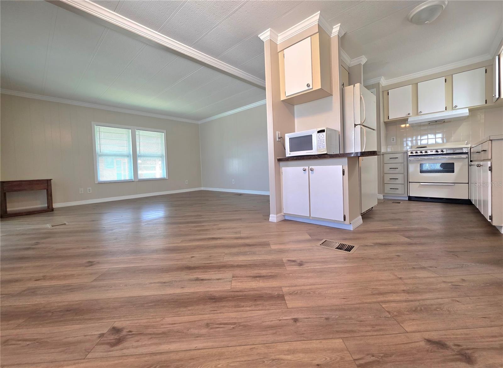 36801 CAMELIA CT, ZEPHYRHILLS, FL, 33542