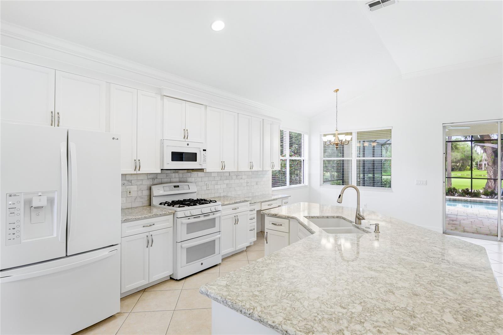 711 FOGGY MORN LN, BRADENTON, FL, 34212