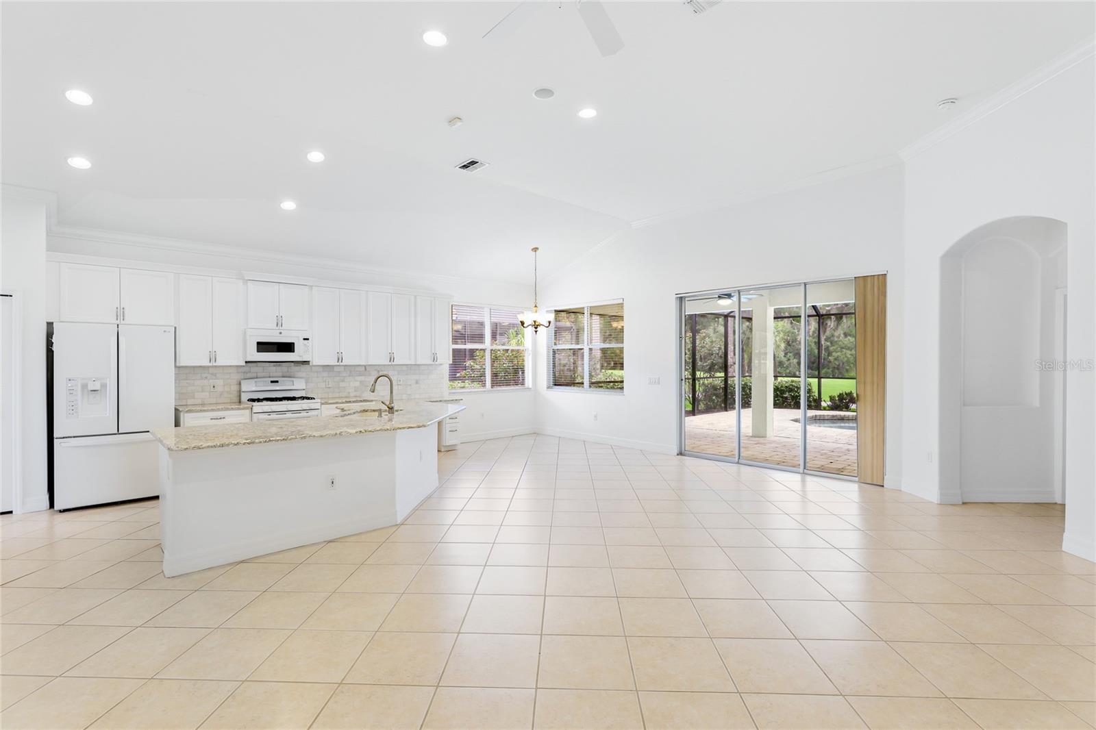 711 FOGGY MORN LN, BRADENTON, FL, 34212