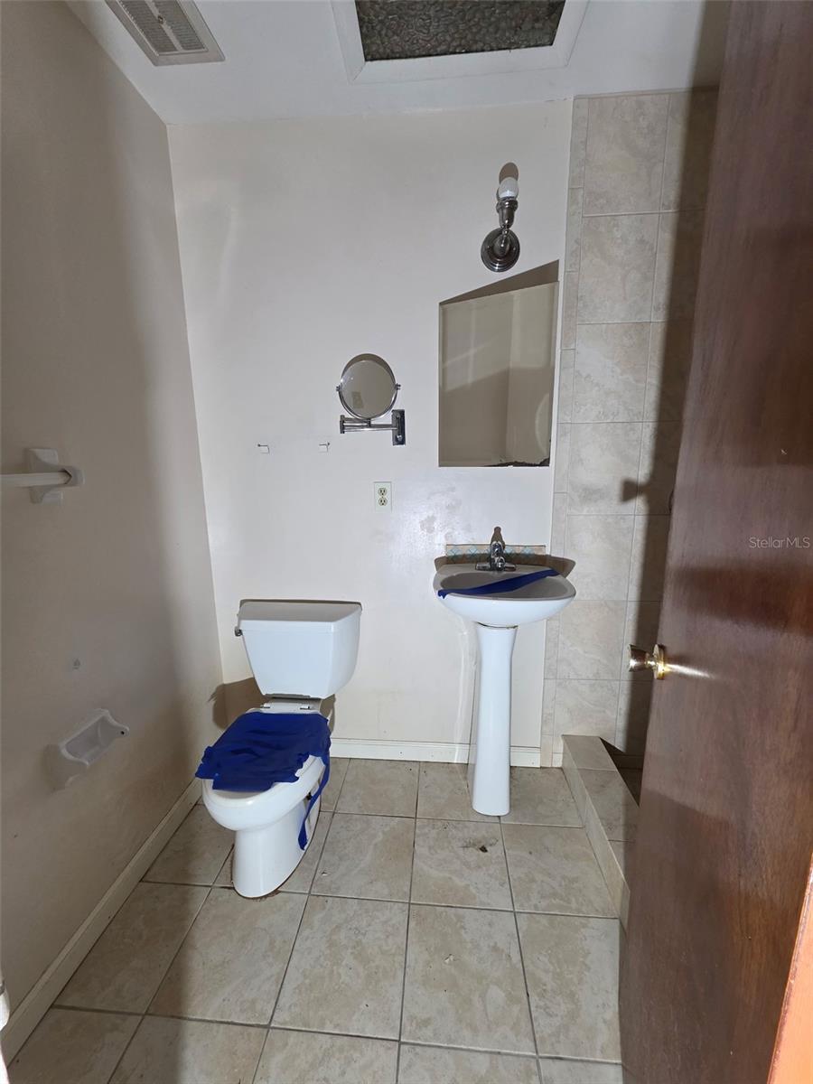 1434 LAKE DR, CASSELBERRY, FL, 32707