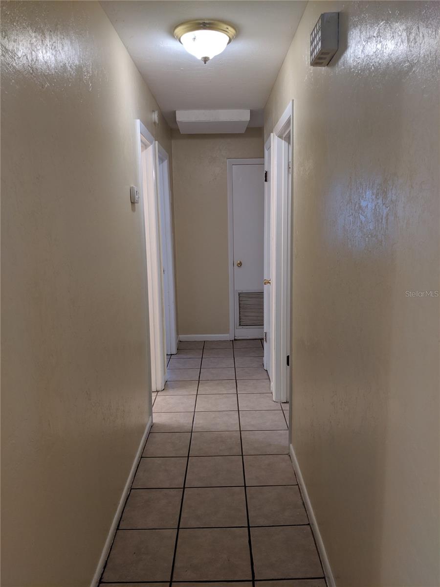 2360 W UNIVERSITY AVE, GAINESVILLE, FL, 32607