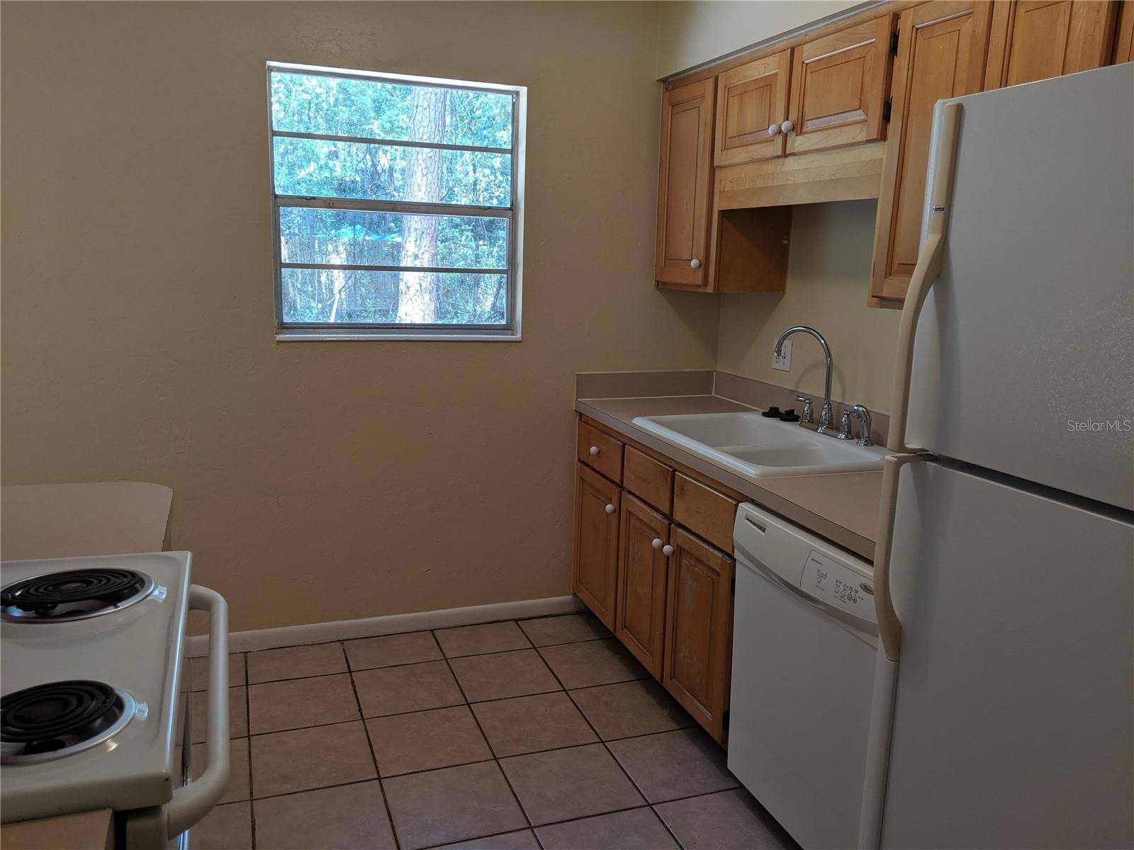 2360 W UNIVERSITY AVE, GAINESVILLE, FL, 32607