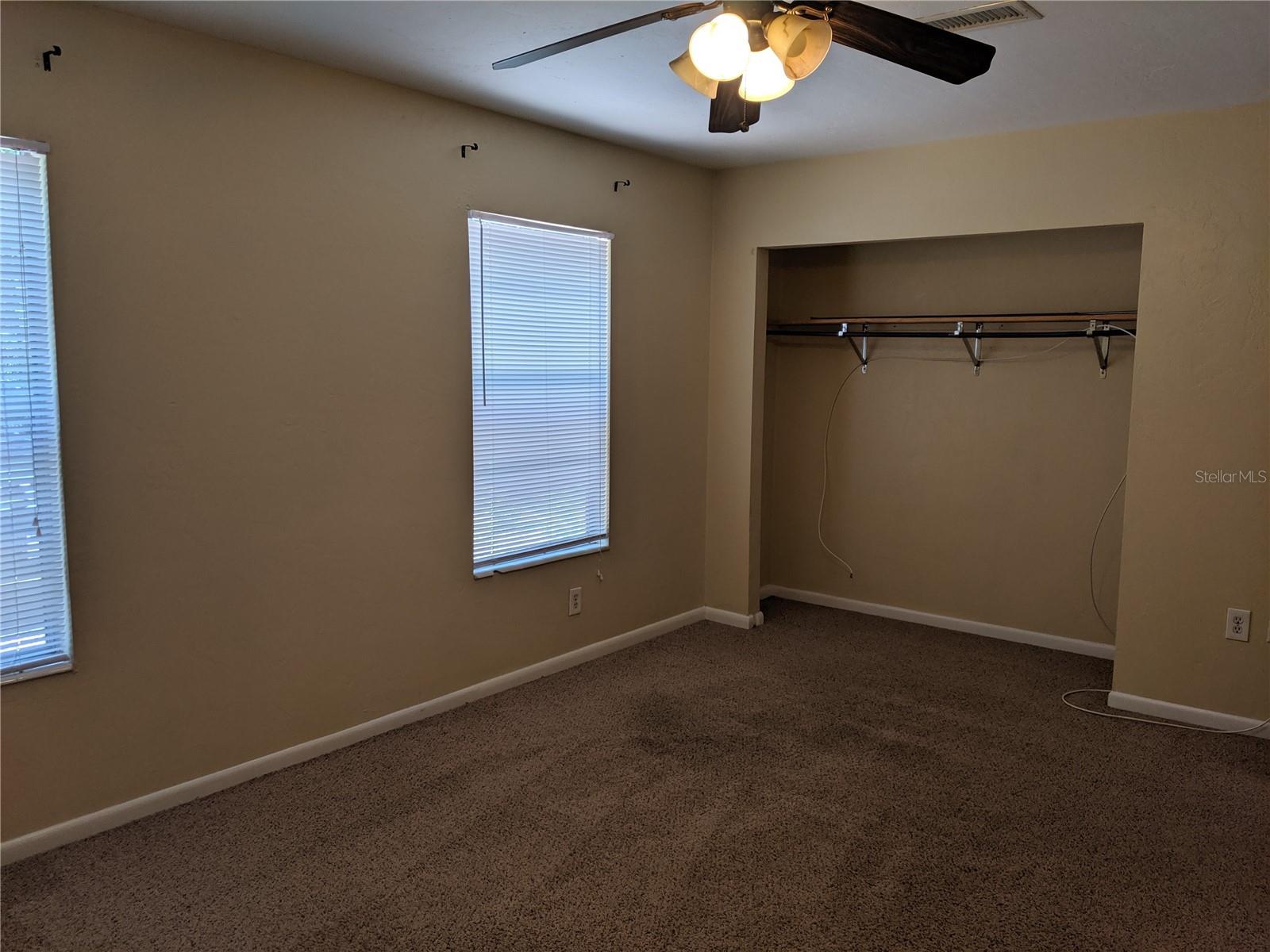 2360 W UNIVERSITY AVE, GAINESVILLE, FL, 32607