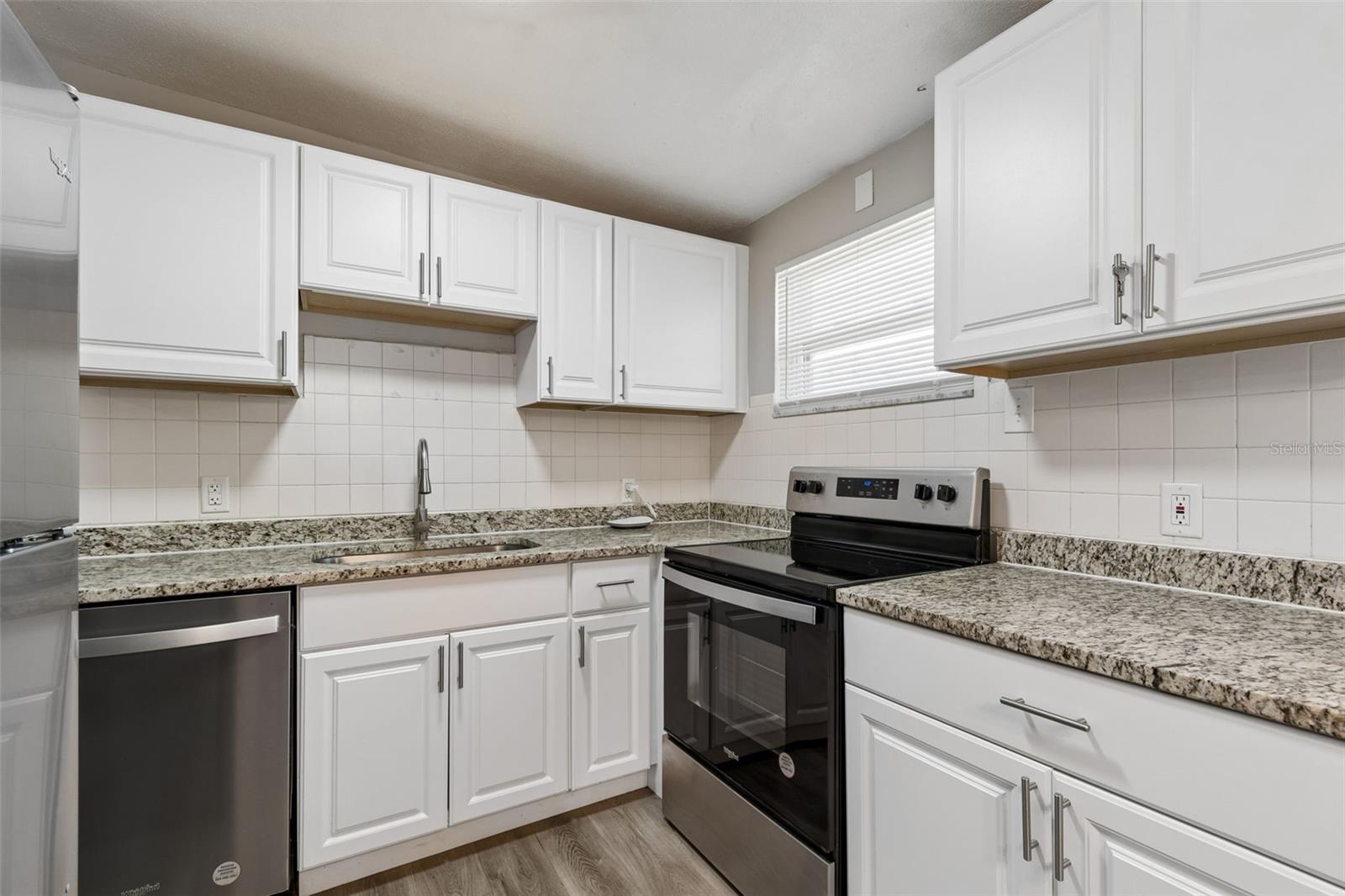 9228 82ND WAY, SEMINOLE, FL, 33777