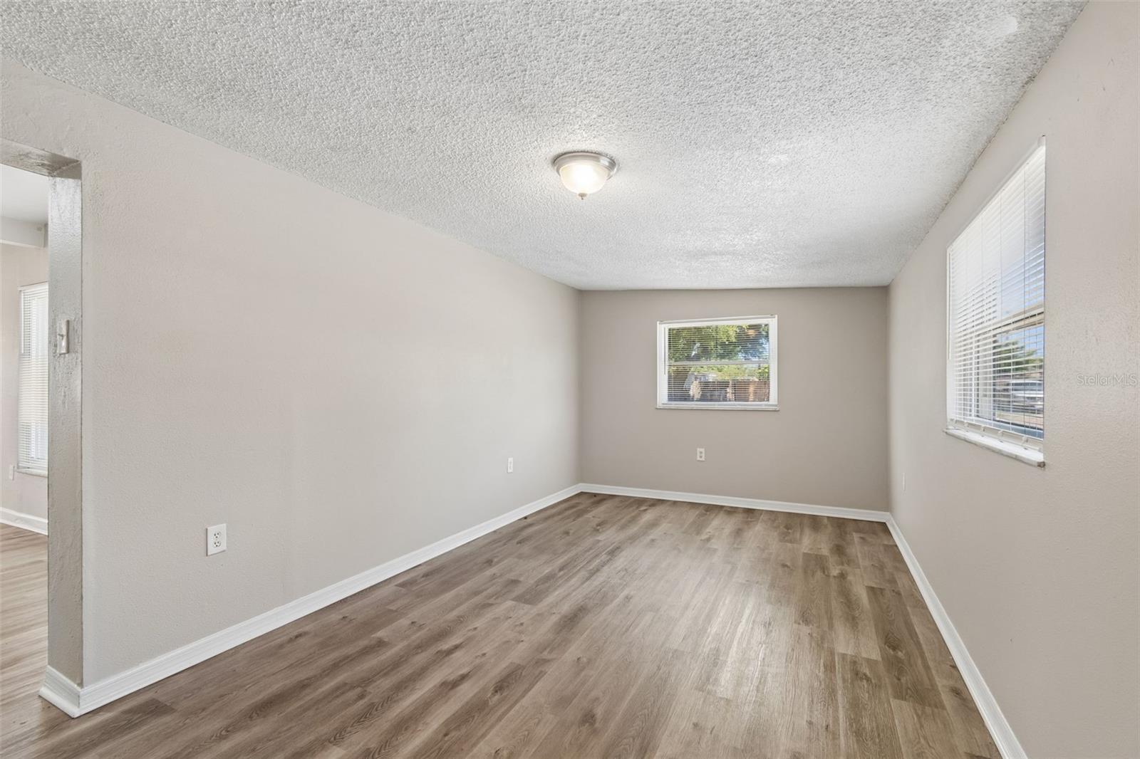 9228 82ND WAY, SEMINOLE, FL, 33777