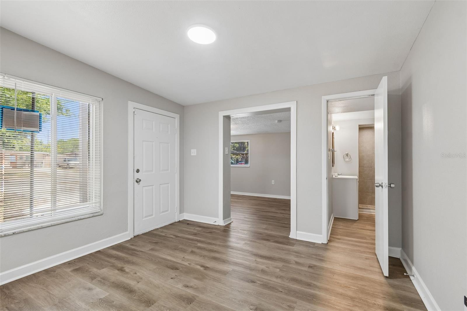 9228 82ND WAY, SEMINOLE, FL, 33777