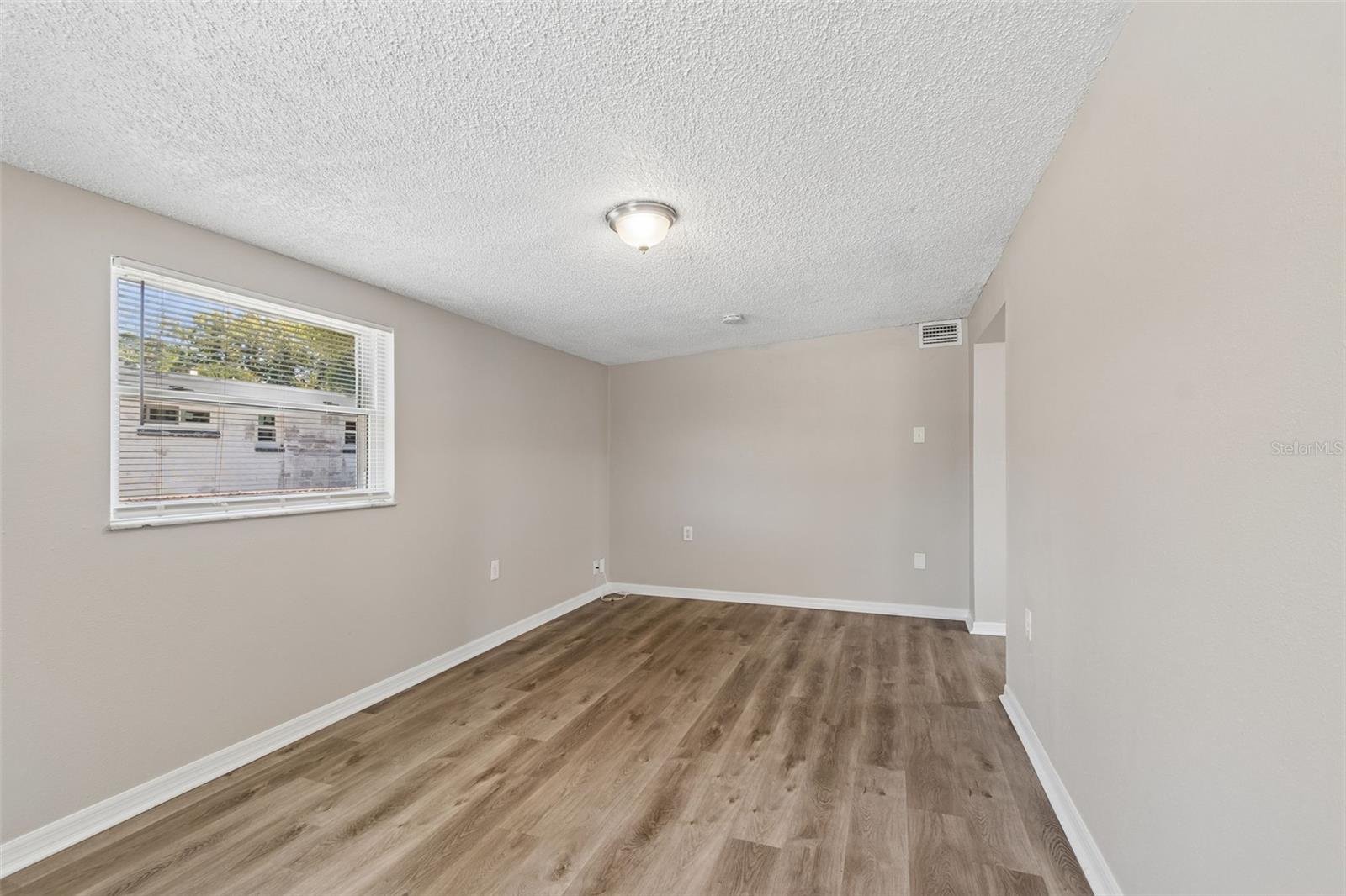 9228 82ND WAY, SEMINOLE, FL, 33777