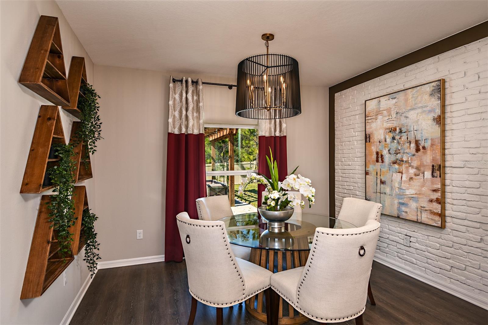 591 DARSHIRE AVE, EUSTIS, FL, 32736