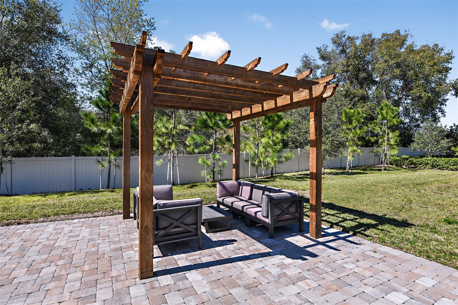 591 DARSHIRE AVE, EUSTIS, FL, 32736