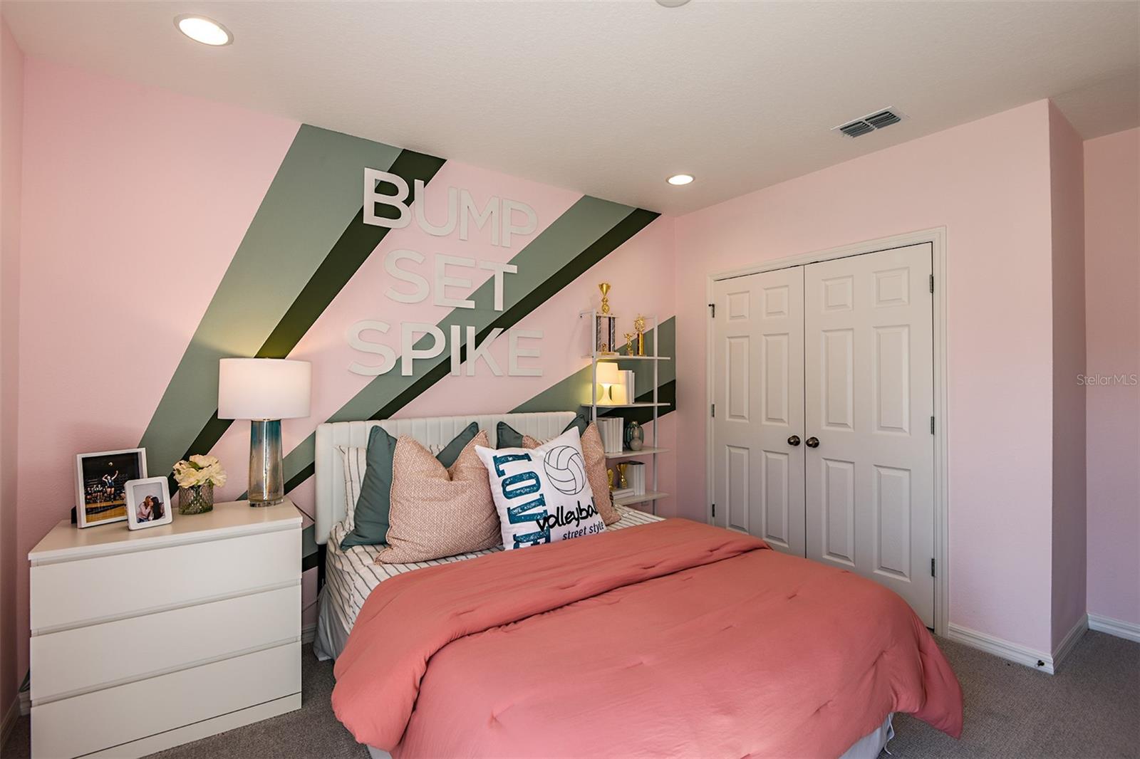 591 DARSHIRE AVE, EUSTIS, FL, 32736