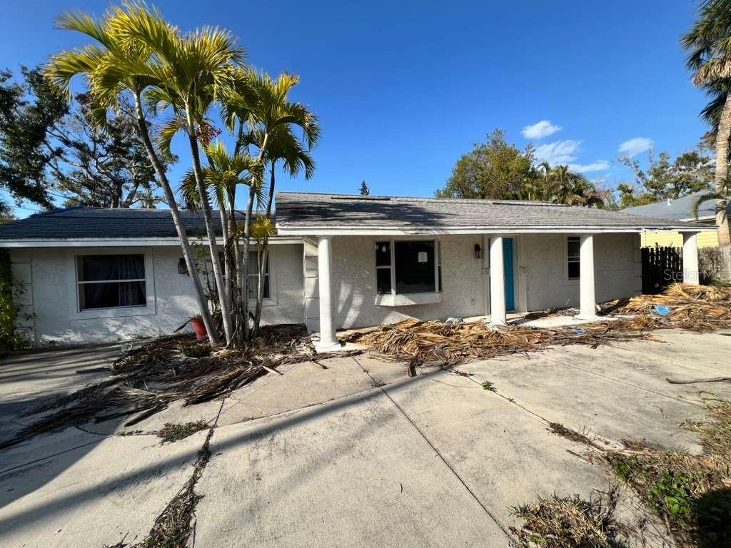 749 SIESTA DR, SARASOTA, FL, 34242
