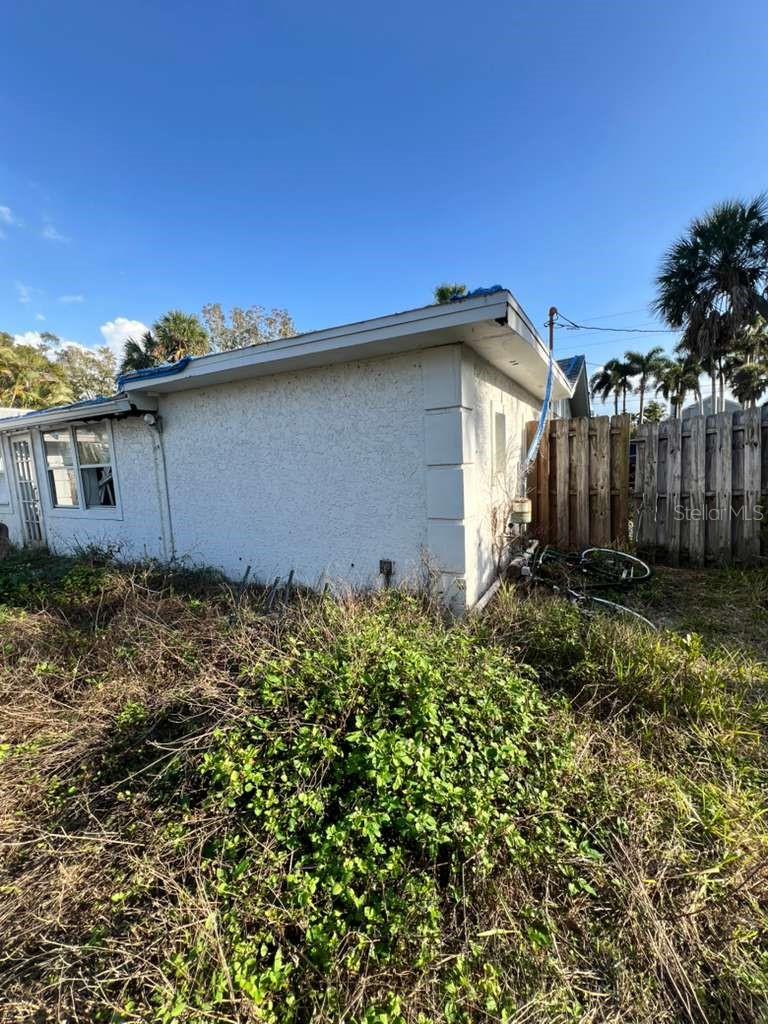 749 SIESTA DR, SARASOTA, FL, 34242