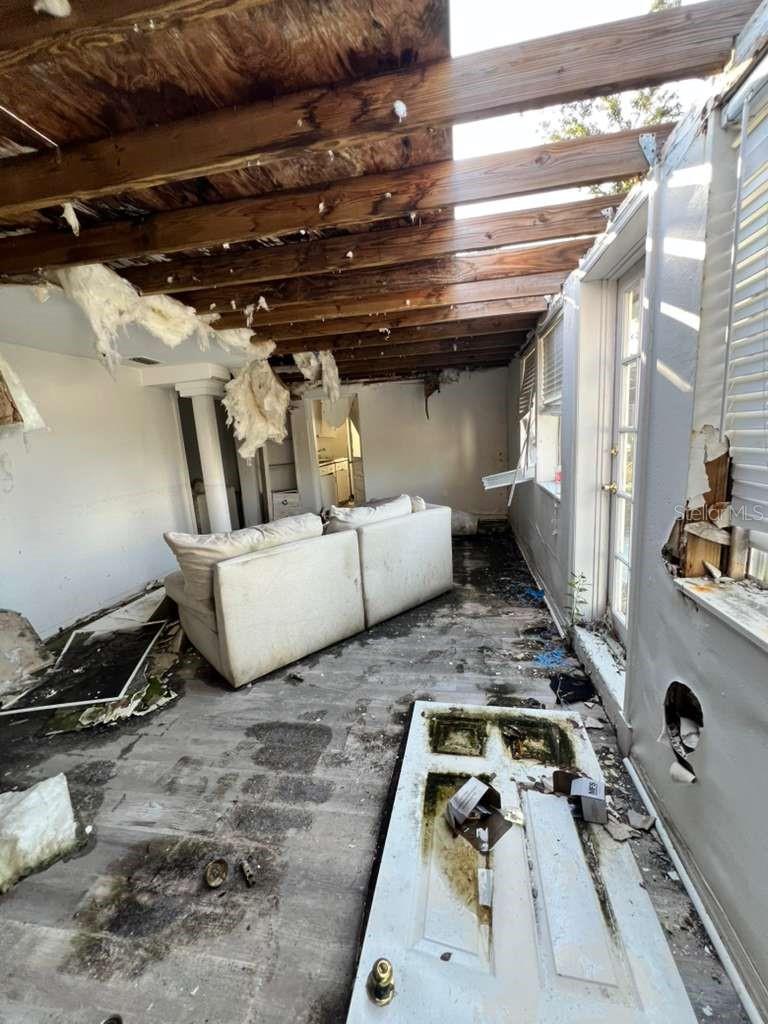 749 SIESTA DR, SARASOTA, FL, 34242