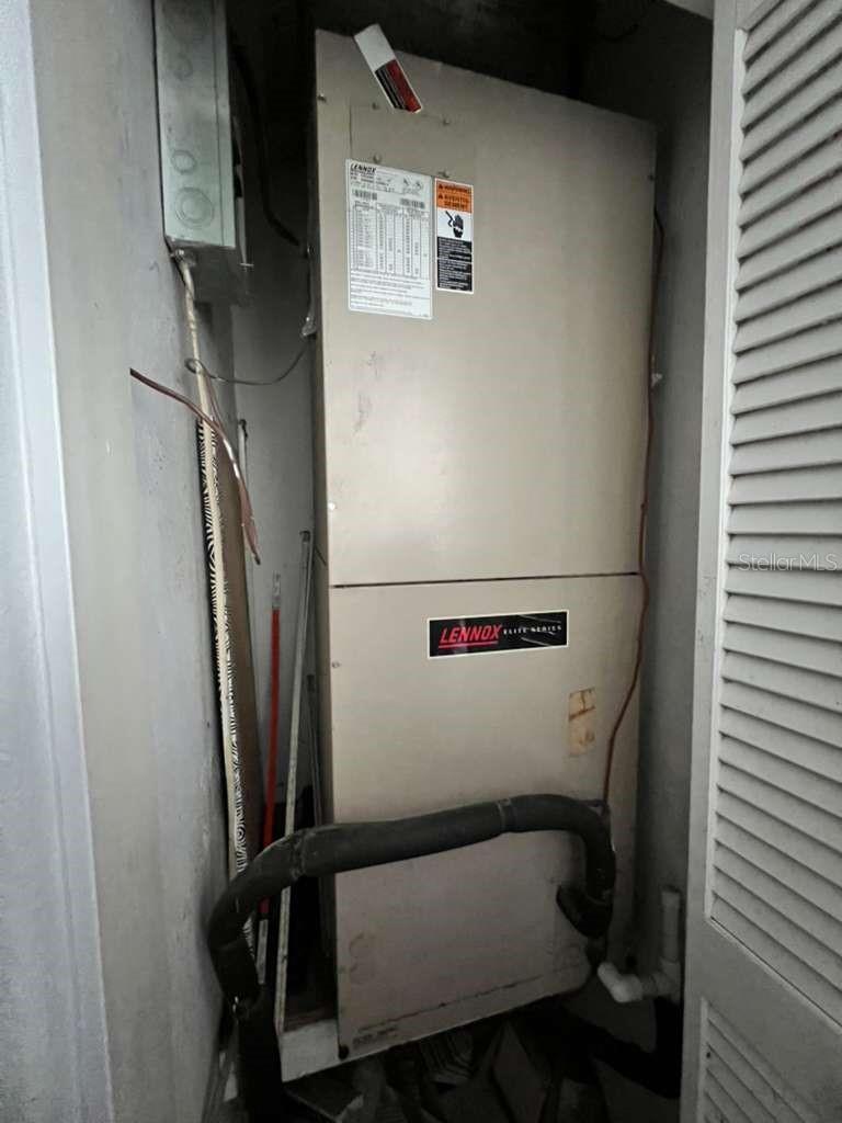 749 SIESTA DR, SARASOTA, FL, 34242