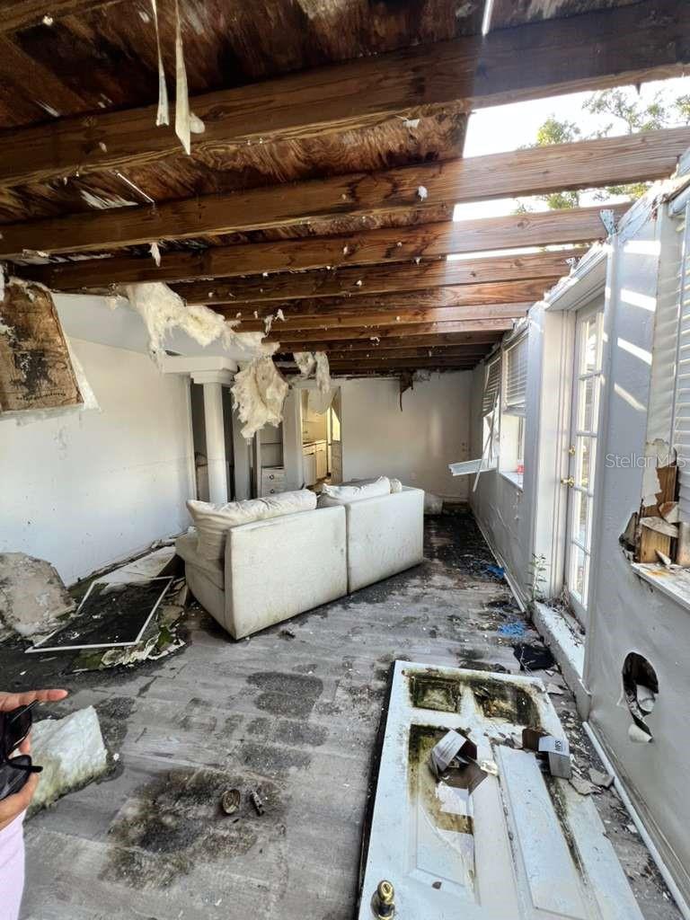 749 SIESTA DR, SARASOTA, FL, 34242