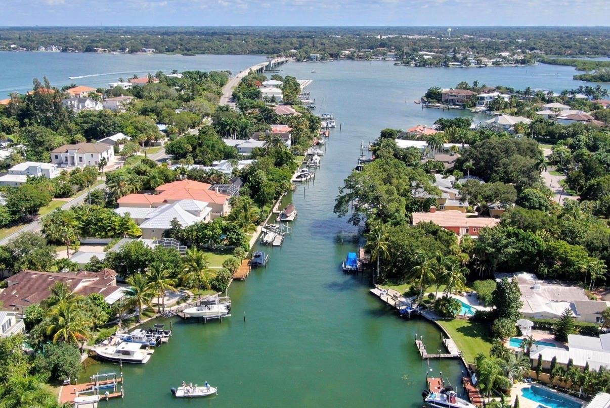 749 SIESTA DR, SARASOTA, FL, 34242