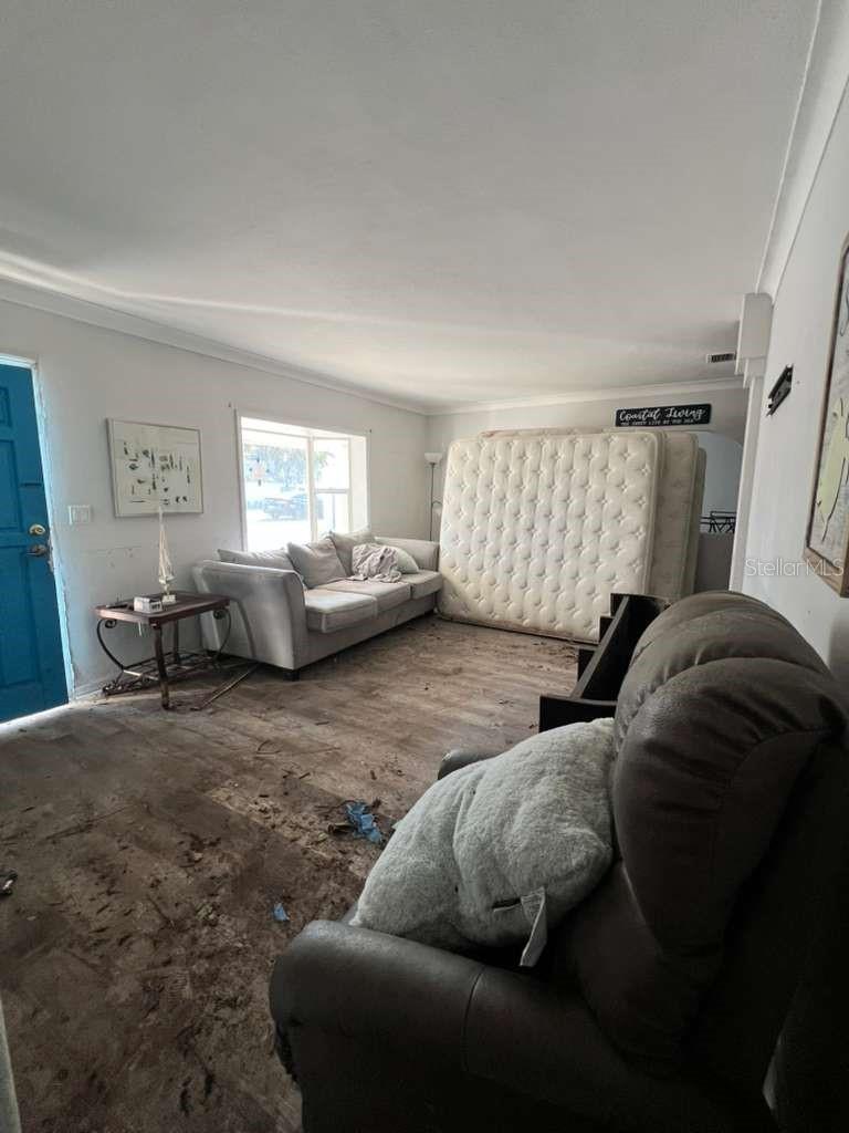 749 SIESTA DR, SARASOTA, FL, 34242