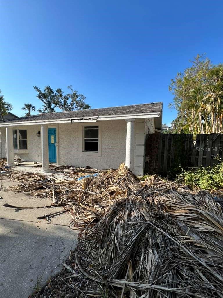749 SIESTA DR, SARASOTA, FL, 34242