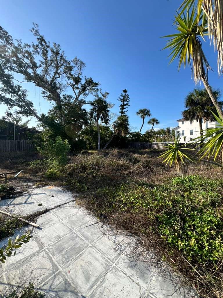 749 SIESTA DR, SARASOTA, FL, 34242