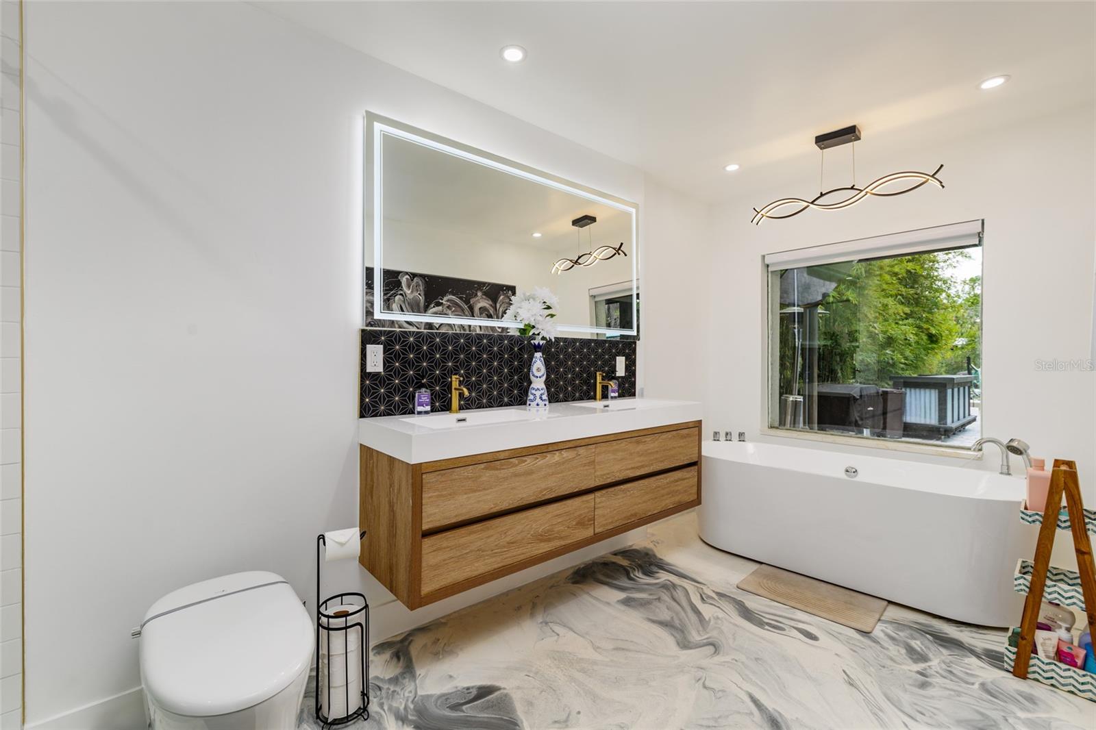 2216 S OCCIDENT ST, TAMPA, FL, 33629