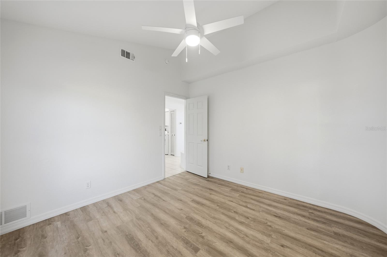 64 SPORTSMAN CT, ROTONDA WEST, FL, 33947