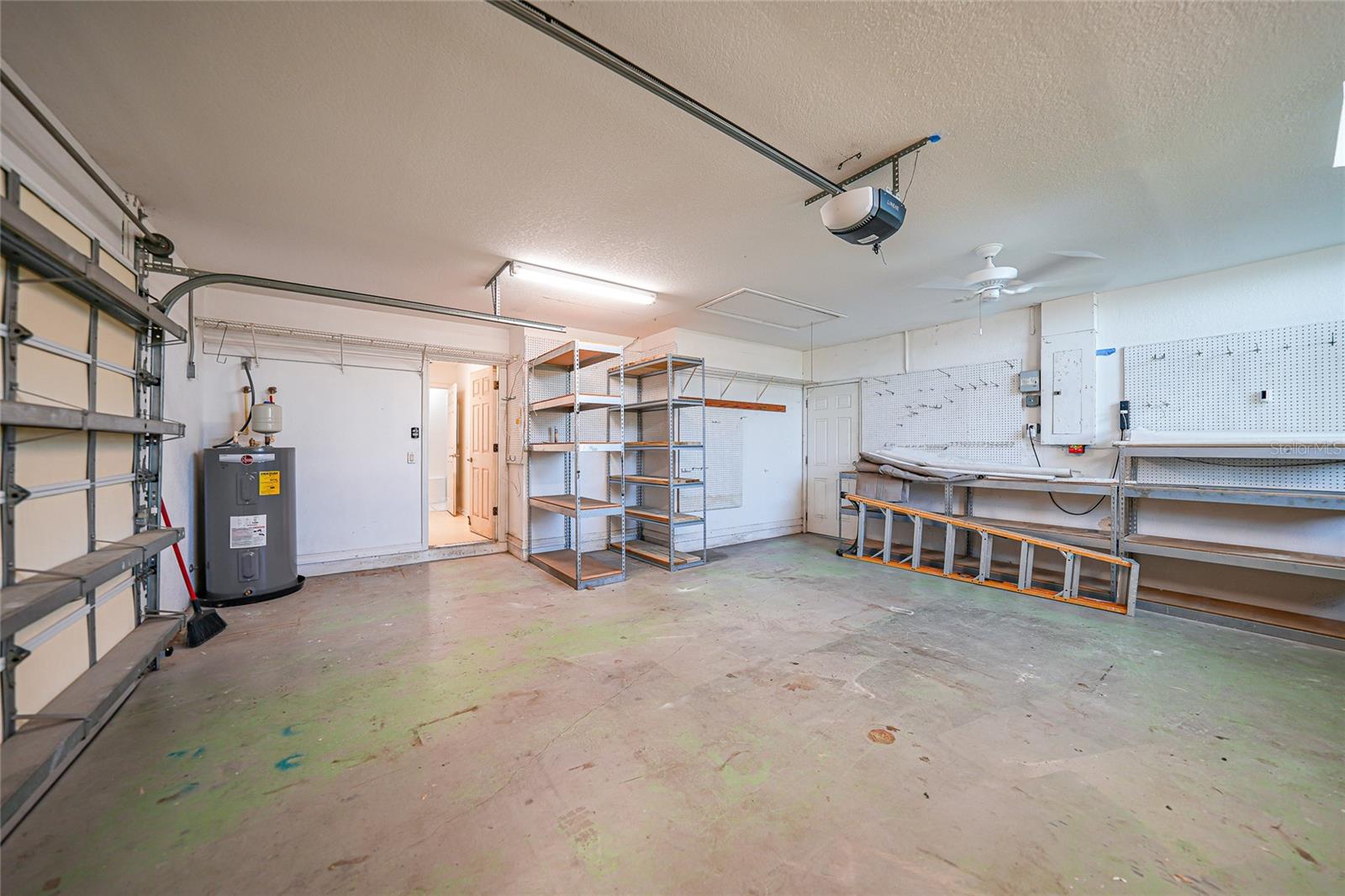 64 SPORTSMAN CT, ROTONDA WEST, FL, 33947