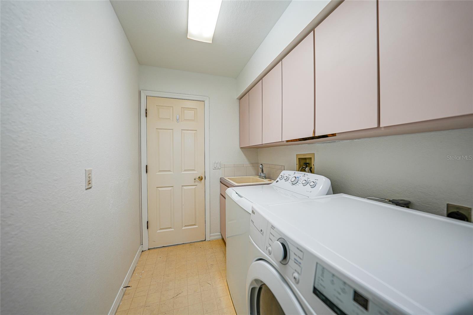 64 SPORTSMAN CT, ROTONDA WEST, FL, 33947