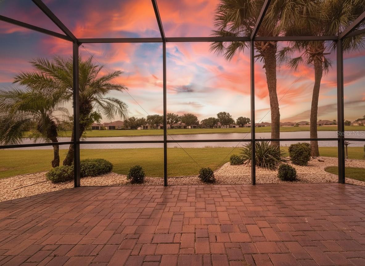 1039 EMERALD DUNES DR, SUN CITY CENTER, FL, 33573