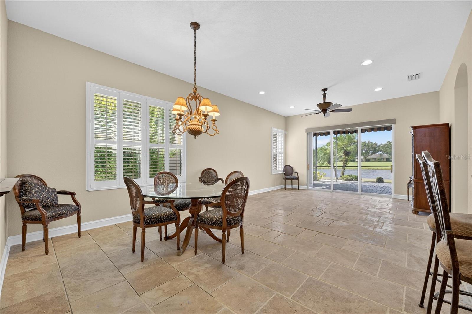 1039 EMERALD DUNES DR, SUN CITY CENTER, FL, 33573
